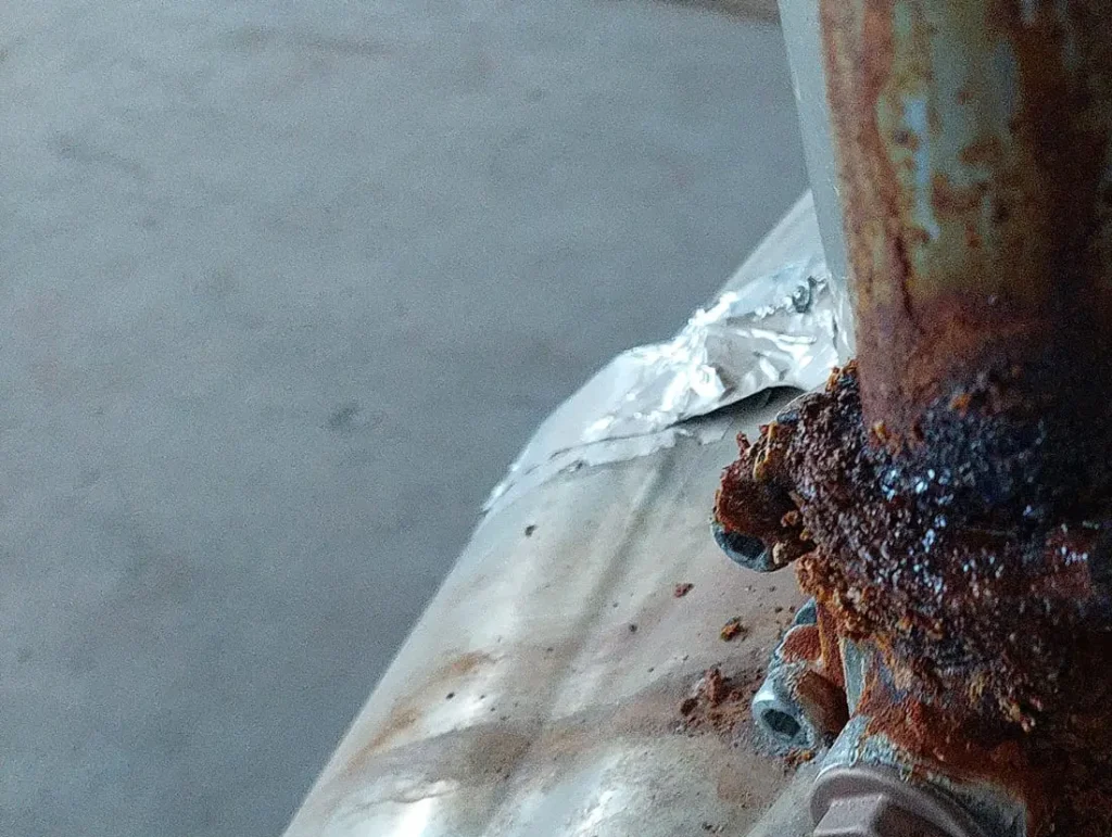 Reparación de colector de impulsión en hospital