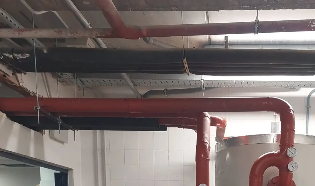 Instalación de depósito de inercia en centro de salud